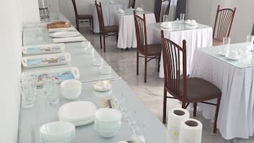 Free daily cooked-to-order breakfast