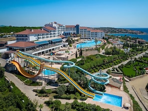 Exterior - Euphoria Aegean Resort & Spa (Halal Hotel) (Seferihisar)
