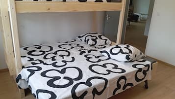 2 chambres, lit parapluie, Wi-Fi gratuit, draps fournis