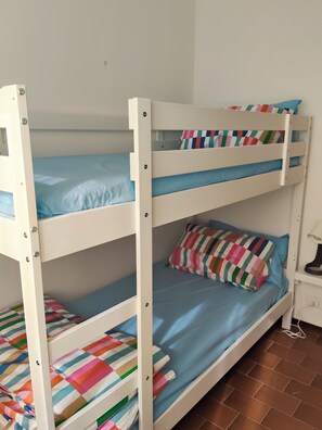2 chambres, Wi-Fi, draps fournis