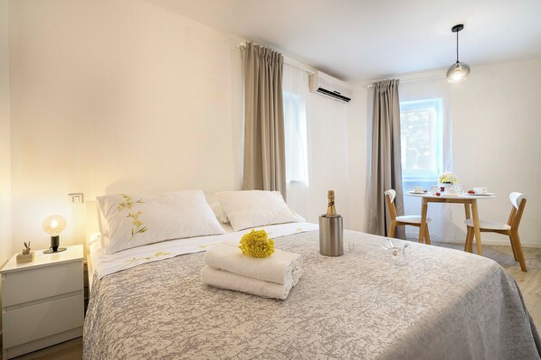 1 Schlafzimmer, Bügeleisen/Bügelbrett, WLAN, Bettwäsche