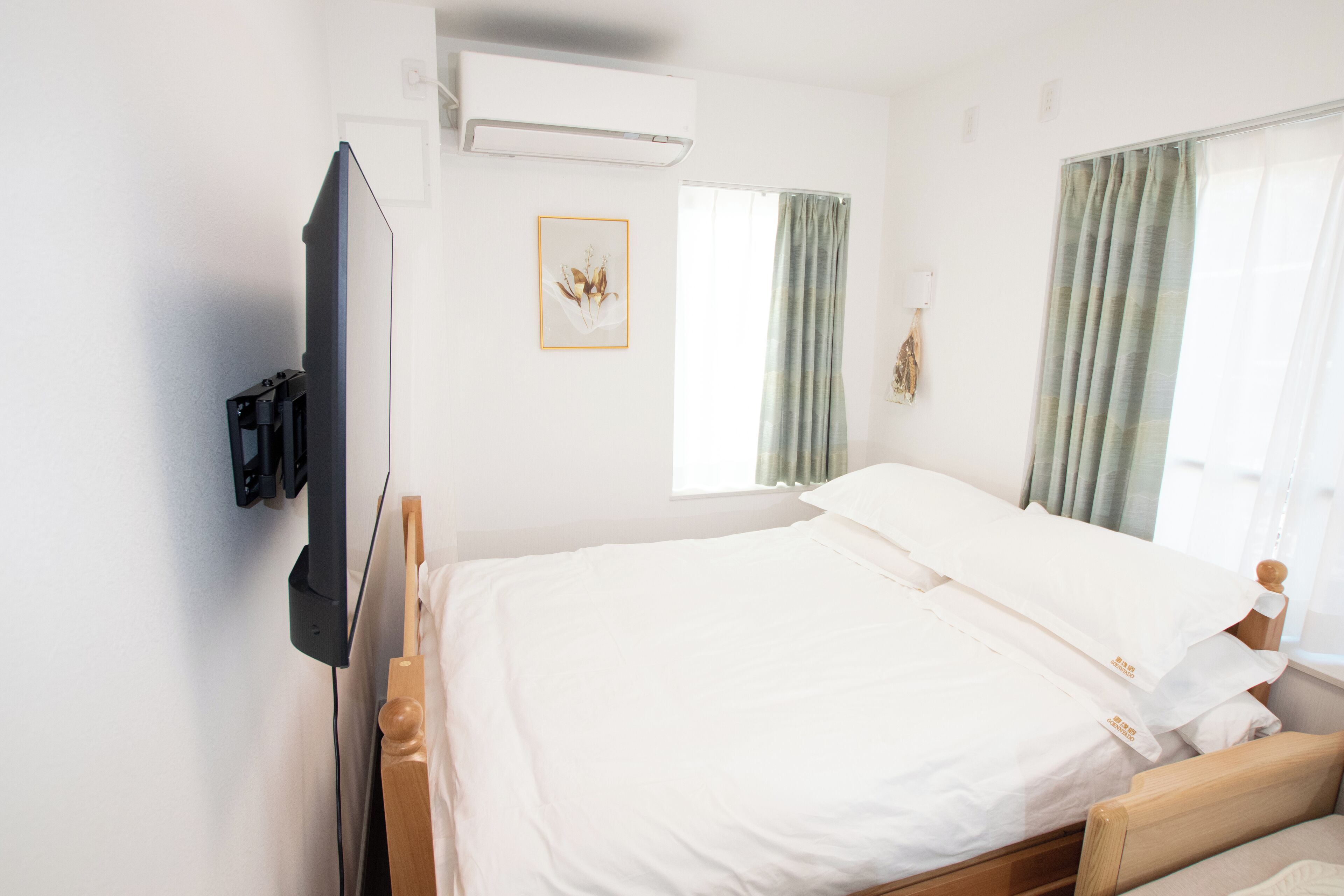 1 bedroom, premium bedding, blackout drapes, iron/ironing board