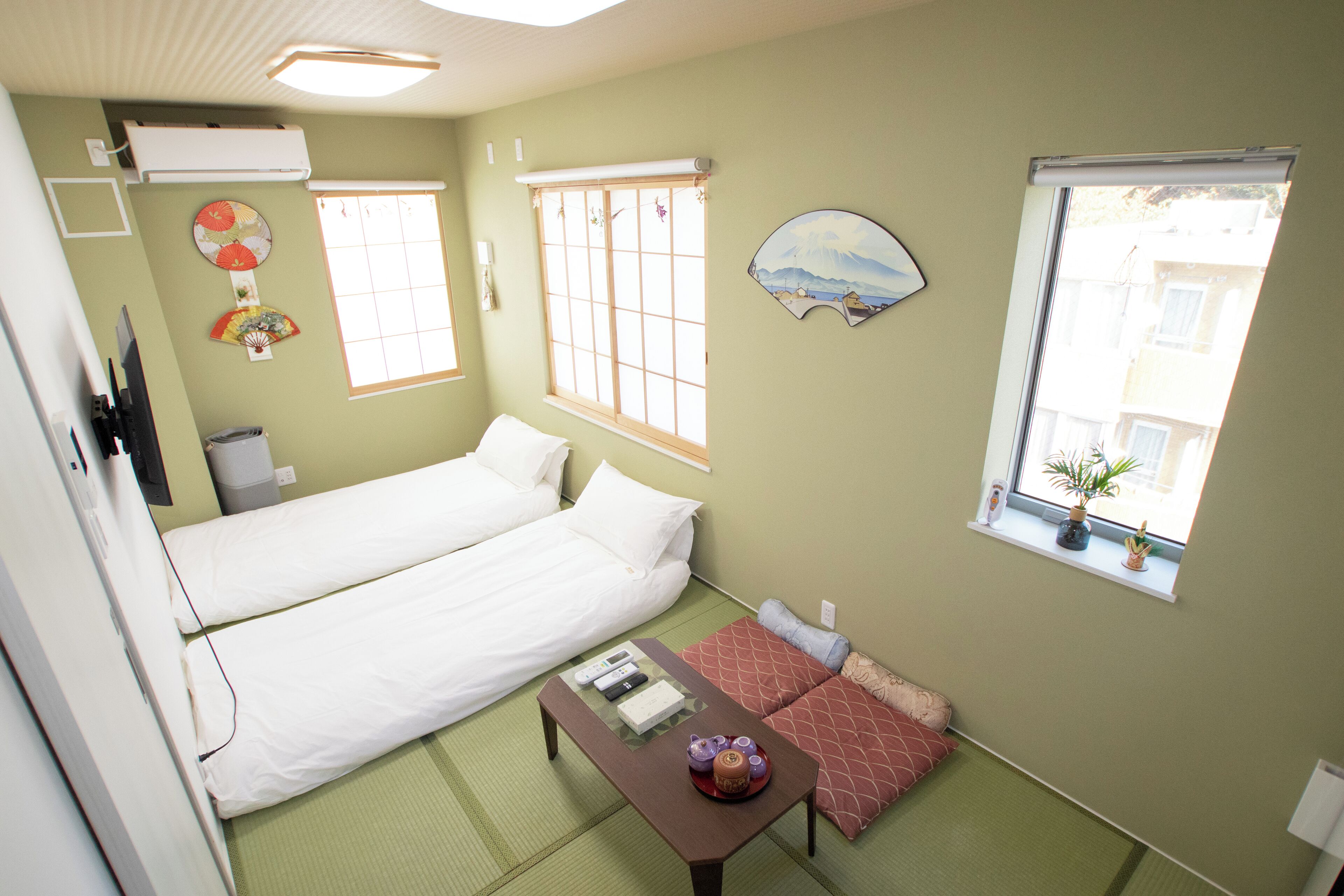 日式出租式公寓, 城市景观 | 1 多间卧室、高档床上用品、遮光窗帘、熨斗/熨板