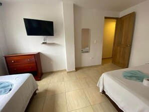 Economy-Dreibettzimmer