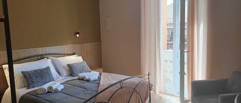 1 Schlafzimmer, Schreibtisch, Reisekinderbett, kostenloses WLAN