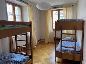 Free WiFi, bed sheets