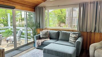 スマートテレビ、テレビゲーム、DVD プレーヤー