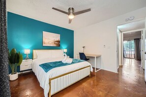 2 sovrum, skrivbord, strykjärn/strykbräda och gratis wi-fi