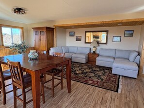Interior - Glacier View Loft at Duck Lake - Brand New Loft (Babb)
