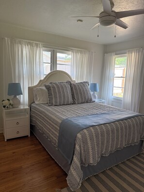 3 soverom, strykejern/-brett, wi-fi og sengetøy