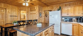 Mille Lacs Lake Retreat with Private Dock + Fire Pit! 