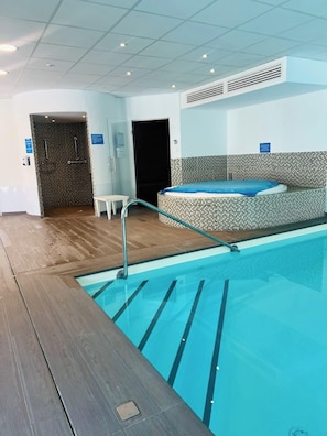 Inomhuspool