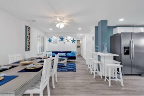 Dining - Starfish1 - Pet Friendly, 3-BR Unit in OceanSide Village, Surfside Beach (Myrtle Beach)