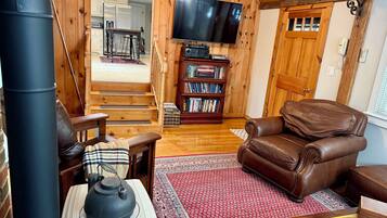 Smart TV, fireplace, video games, DVD player