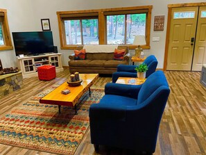 Smart TV, fireplace, video games