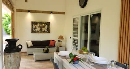 3 ' from a magnificent beach Fare de 55M2 Ideally located for golfers.