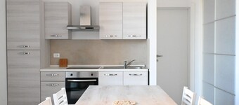 P065 – Porto Recanati, Three-Room apartment near the sea