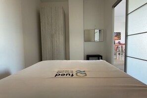 2 chambres, accès Internet, draps fournis