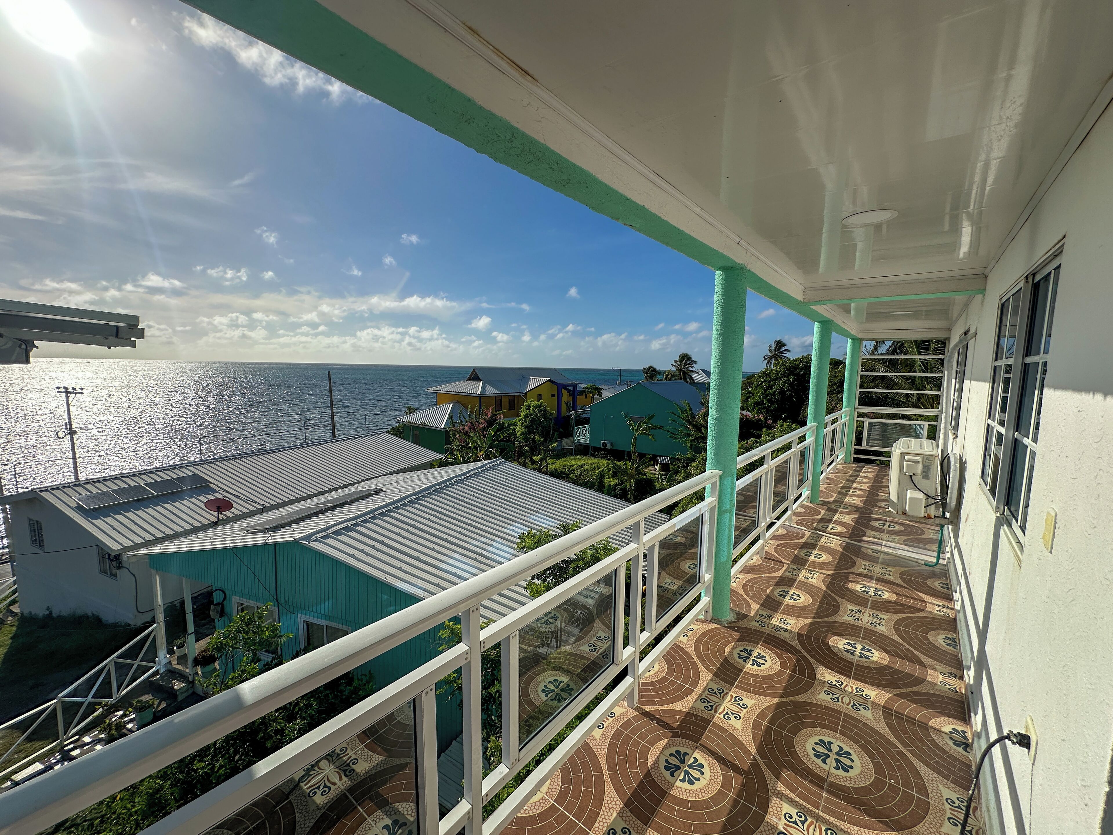 Phòng 4 Superior, 2 giường đôi, quang cảnh biển | Hiên