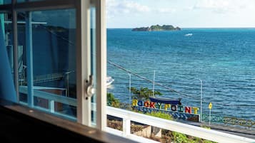 Firemannsrom – superior, 2 dobbeltsenger, havutsikt | Blendingsgardiner, wi-fi (inkludert) og sengetøy