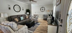 Smart TV - Newly Renovated 4BR/3BA Stilt Home in Ocean Lakes Site 5411 with Lift Elevator (Myrtle Beach)