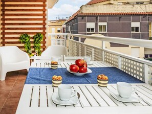 Outdoor dining - Ed. Villa Magna by Interhome (Oropesa del Mar)