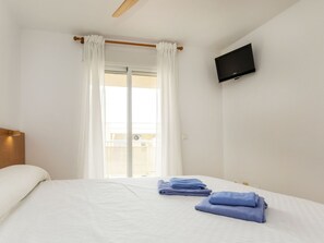 Room - Ed. Villa Magna by Interhome (Oropesa del Mar)