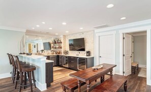 Fridge, microwave, oven, stovetop - Stunning VIEWS!  Lakefront Luxury w Saltwater Pool, Spa, & Deep-Water Dock (Rockwood)
