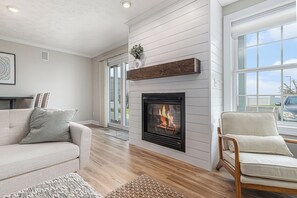 Smart-tv en een open haard