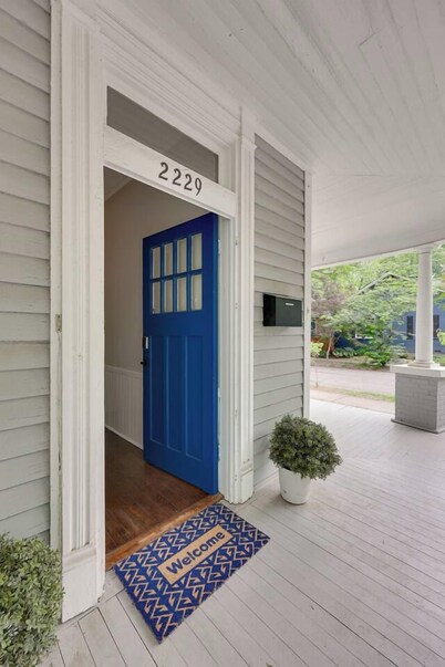 1BD 1BA Bold Stay in Elmwood - Heart of Columbia