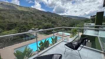 Superior Quadruple Room | Premium bedding, blackout drapes, iron/ironing board, free WiFi