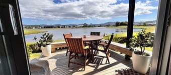 Charming Lakeview Golf Villa