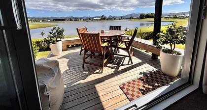 Charming Lakeview Golf Villa