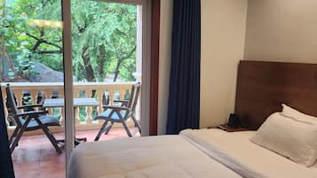 2 Schlafzimmer, Zimmersafe, BĂŒgeleisen/BĂŒgelbrett, WLAN