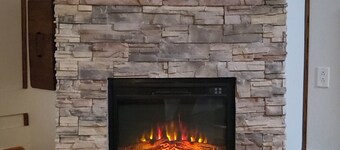 Private Country Escape on 5 Acres, Fast Wi-Fi, 15 Min to Lake Michigan