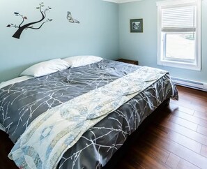 4 bedrooms, WiFi, bed sheets - The Cove, Merchant's Home by the Sea (Twillingate)