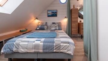 1 dormitorio, tabla de planchar con plancha, wifi gratis y ropa de cama