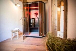 Interior - Apartment 'Tanne' with Mountain View, Shared Terrace and Wi-Fi (Rodengo)