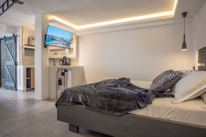 1 bedroom, free WiFi, bed sheets - Apartment 'Superior Suite' with Private Terrace, Wi-Fi and Air Conditioning (Naxos)