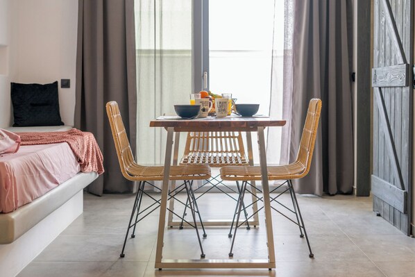 1 soverom, wi-fi (inkludert) og sengetøy