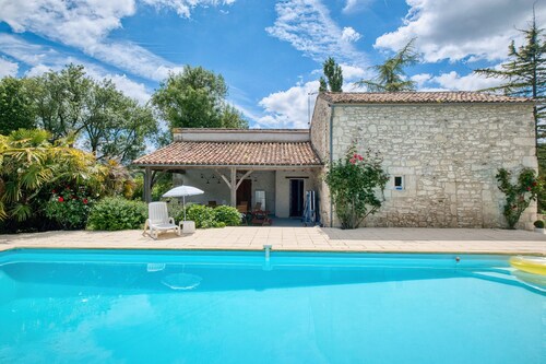 Maison en pierre avec piscine privée – 6 pers – Cœur des vignes de Bergerac