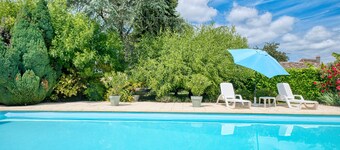 Stone house with private pool – 6 guests – Heart of Bergerac vineyards