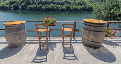 Maison de vacances 'Maison Nature E Relax Zaffiro' avec vue sur la montagne, jardin partagé et Wi-Fi
