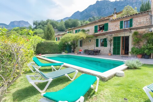 Villa with swimming pool and stunning views in Sóller