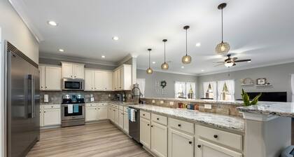 Spacious Fort Walton Beach Home