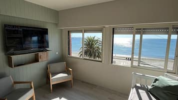 1 habitación, wifi y ropa de cama