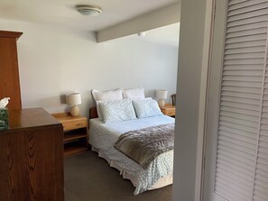 1 室のベッドルーム、アイロン / アイロン台、WiFi、ベッドシーツ