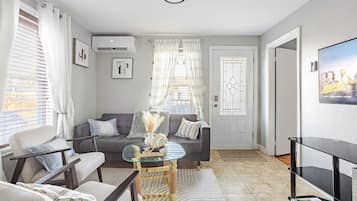 Smart TV, futbolito, tenis de mesa y libros