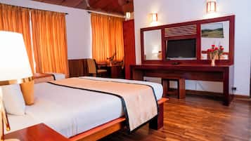 Deluxe Triple Room | Premium bedding, memory foam beds, in-room safe, iron/ironing board
