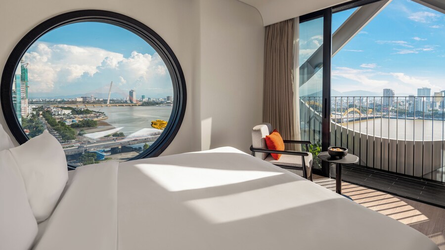 Caro Premium Danang Hotel